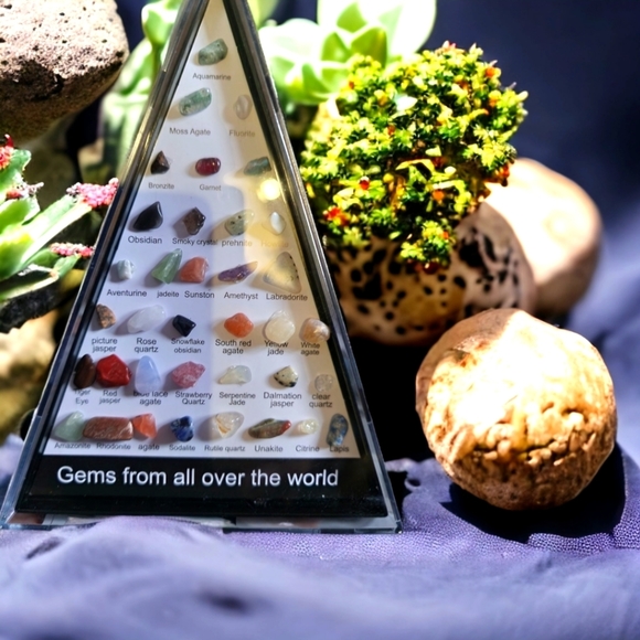 na Other - Gems from all over the world